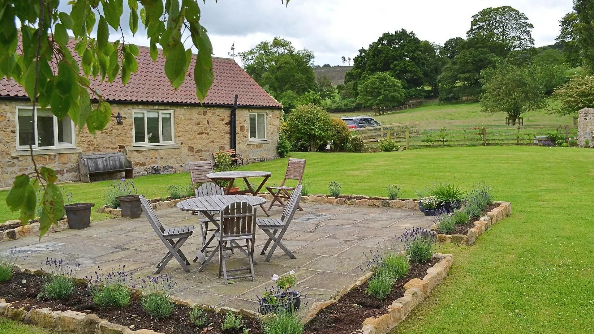 Hurworth - 25565 Nether Silton